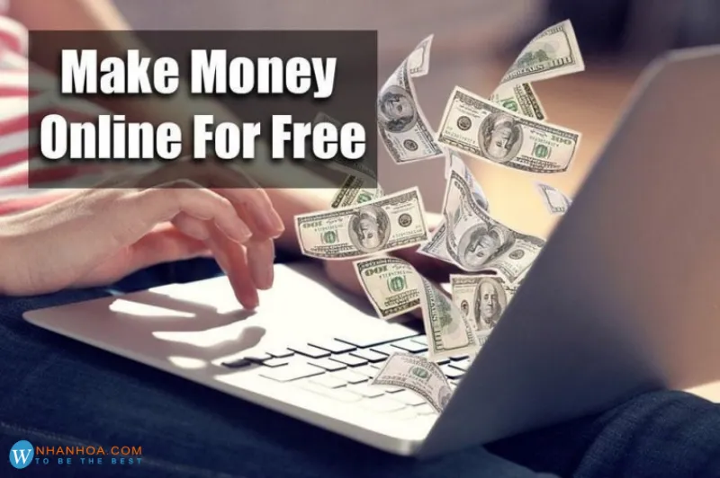 Doanh nhân lập kế hoạch tài chính cho startup trên laptop