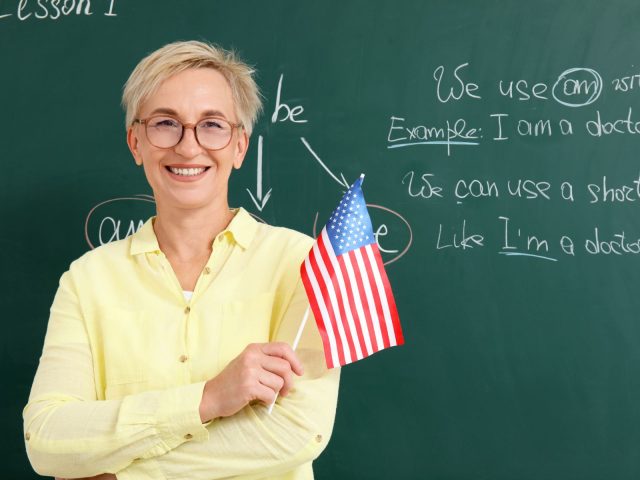 ROI Return On Investment: Hướng Dẫn Toàn Diện Cho Doanh Nghiệp Phát Triển