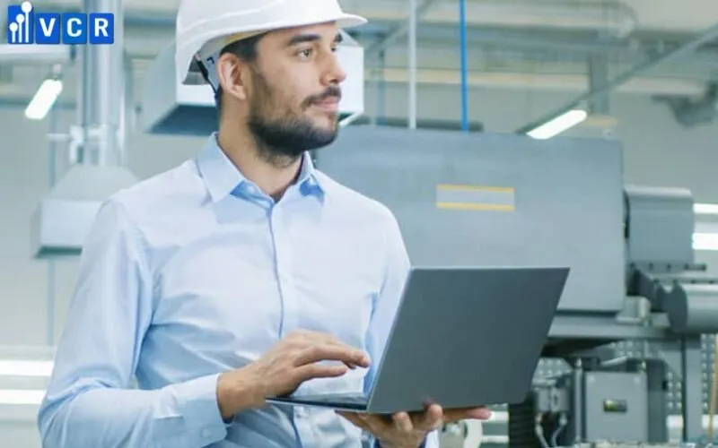 Quản lý sản xuất là trực tiếp tham gia vào quá trình xây dựng kế hoạch, kiểm tra, giám sát khu vực nhà máy