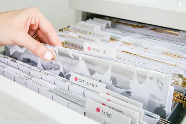 Cách thức lưu trữ hồ sơ văn phòng theo khu vực